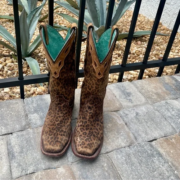 Leopard Boots - Picture 2 of 5